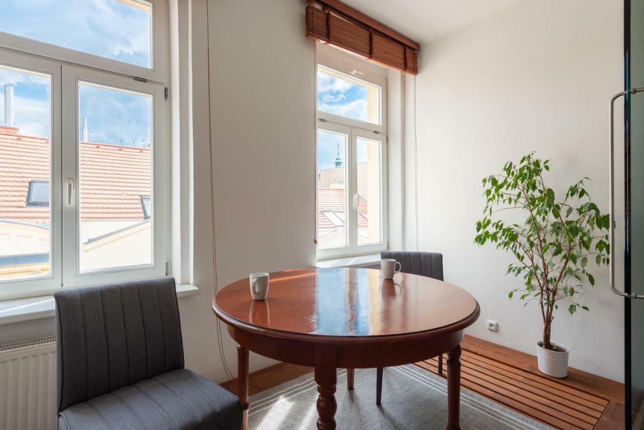 Modern Apartment Few Steps From Centre Prag Exterior foto