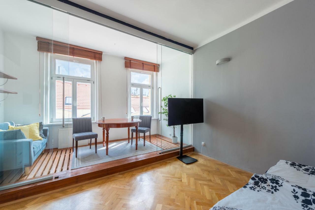 Modern Apartment Few Steps From Centre Prag Exterior foto